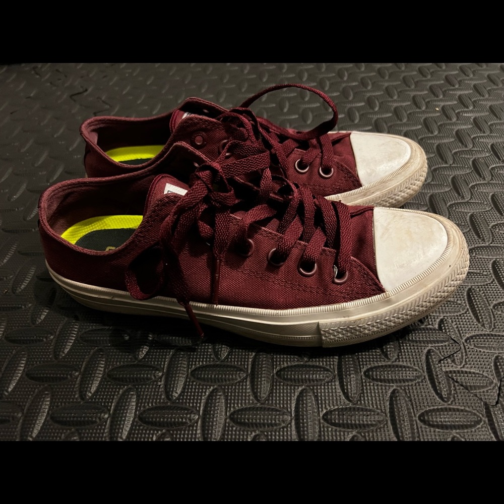 Converse Maroon Chuck Taylors Lunarlon Womens Size 8/ Mens 6